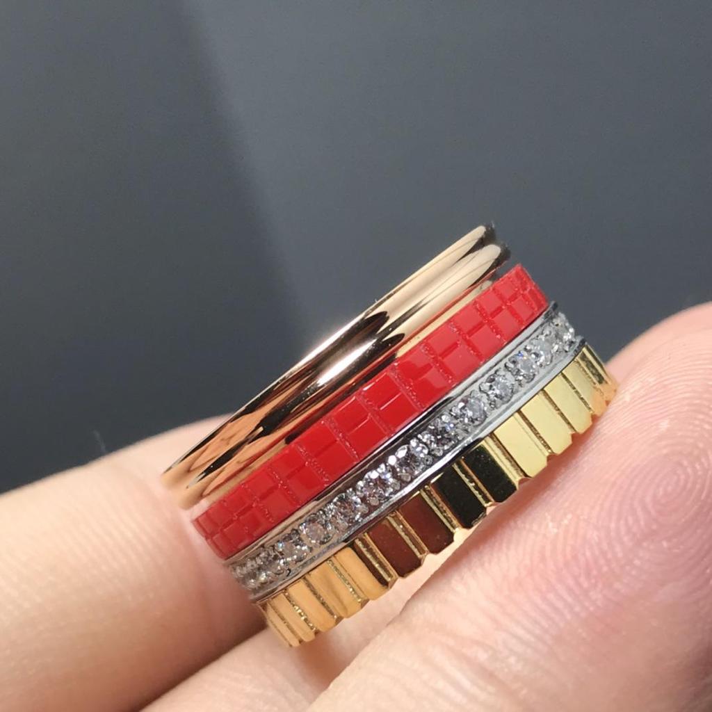 Pierścionek z zębatką w kształcie kostki lodu z diamentami inspirowany szczęściem V Gold dla par - uniseks i stylowy