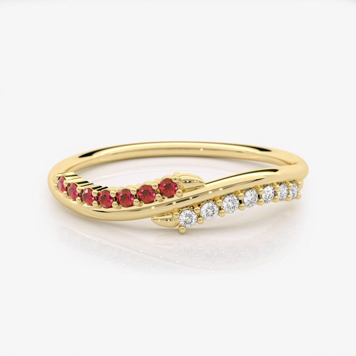 S925 Sterling Silver Diamond Inlaid Ring - French Retro, Versatile & Trendy US Size 8