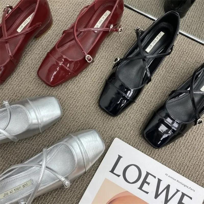 Fashion Retro Shallow Mary Jane Shoes for Women Pumps Soft Comfort Medium Heeled Red Ballet Single Shoes Zapatos De Mujer 2025 Style
