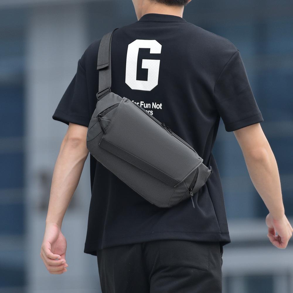 Men's Chest Bag Commuter Travel Short-distance Shoulder Bag Portable Crossbody Bag