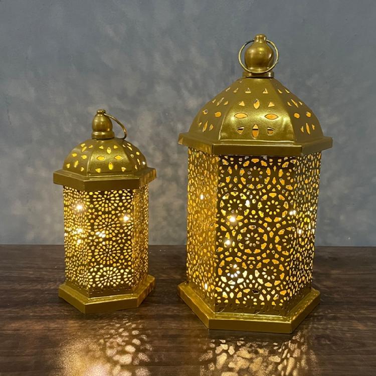 Middle East Arab Metal Vintage Hanging Lamp Hollowed Iron LED Lanterns Battery Operated Home Table Centerpieces Decors