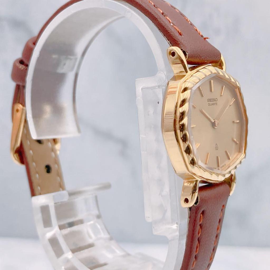 Working Condition SEIKO Socie Octagon New Gold Antique Seiko Socie Ladies' Watch, Strap. Vintage, Gold-colored Watch.