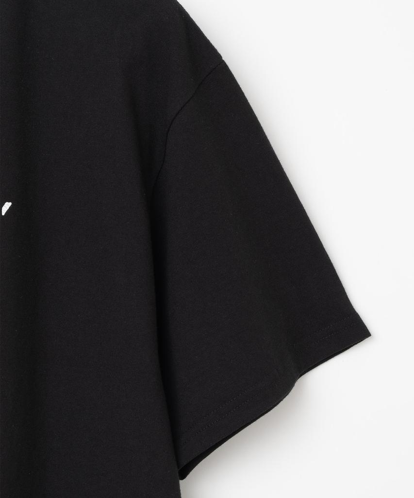 MILLO ARCHIVE [Pokémon] Mythical Pokémon T-Shirt [Black]