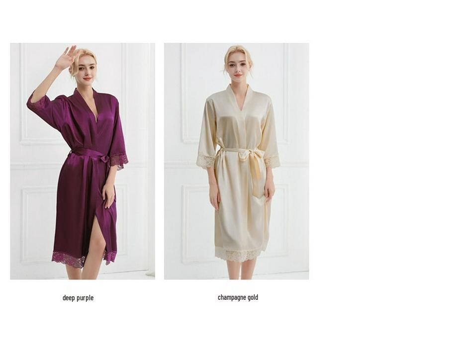 Elegantes Sommer-Bademantel mit Spitzenbesatz