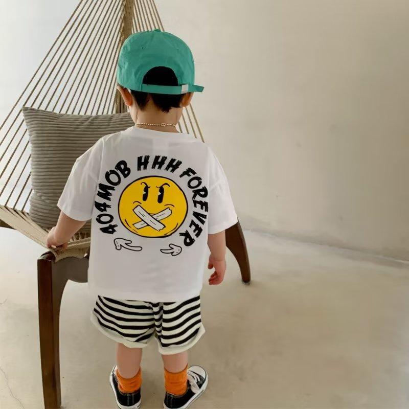 

Футболка с короткими рукавами для мальчиков. Летние детские футболки для малышей. Повседневная футболка с круглым вырезом. Свободный топ для мальчиков унисекс. Футболка с графическим буквенным принтом для мальчиков.