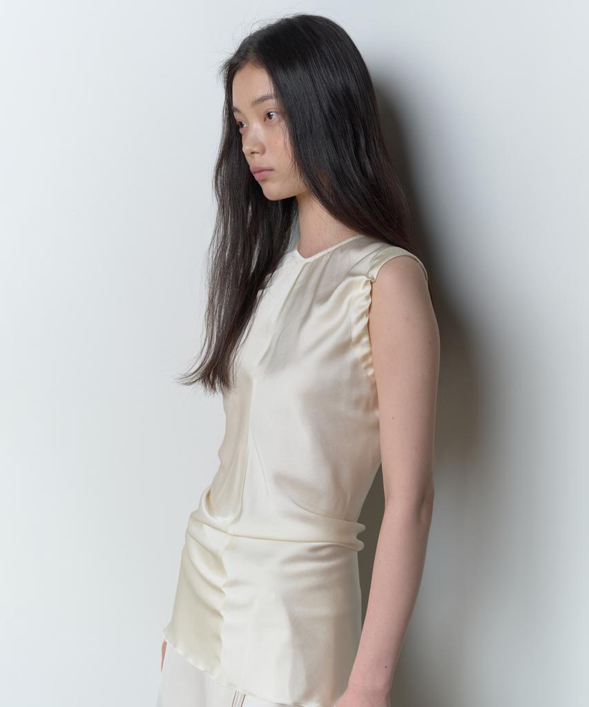 Bopeu Nia Ribbon Sleeveless Top (Ivory)