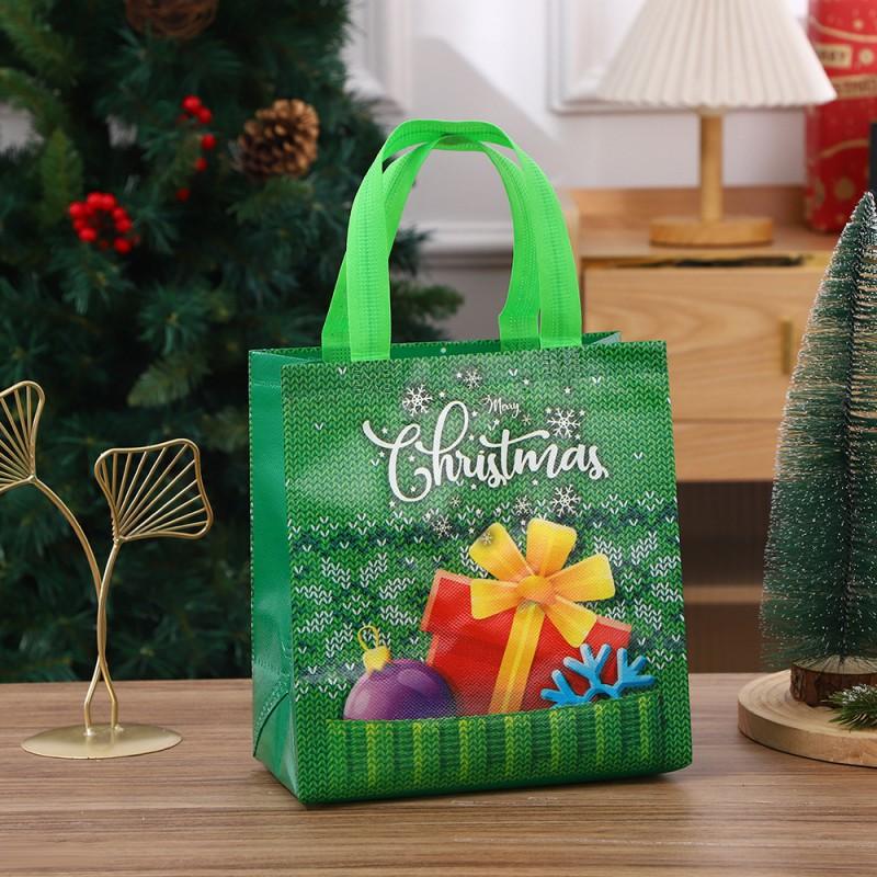 Christmas Nonwoven Gift Bag With Cartoon Design Candy Treats Holiday Party Favors Reusable Tote