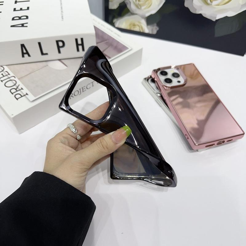 

Роскошный мягкий чехол с зеркалом для макияжа для iPhone 15 Pro Max 14 Plus 13 12 Pro 11, защита объектива, глянцевый противоударный тонкий чехол из ТПУ iPhone 15 чёрный