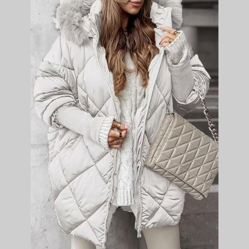 Giacca Invernale da Donna con Cappuccio e Collo in Pelliccia, Maglia a Rete Diamantata sulle Maniche