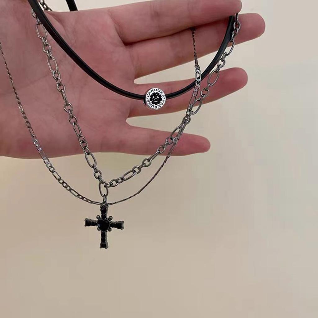 Gothic Layered Crosses Necklace Elegant Crosses Charm Necklace with Multi Layer Design for Fashion Forward Women