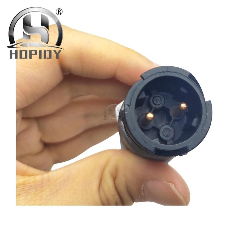 0125425617 Crankshaft Position Sensor Rotation Speed Sensor for Benz Truck 2 Pin
