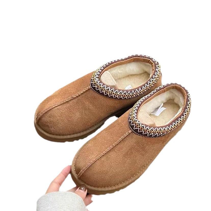 Women's Ethnic Style Genuine Leather Snow Boots - Winter 2025 Velvet Lined, Thick, Fashionable, Anti-Slip, All-Match, Hot-Selling