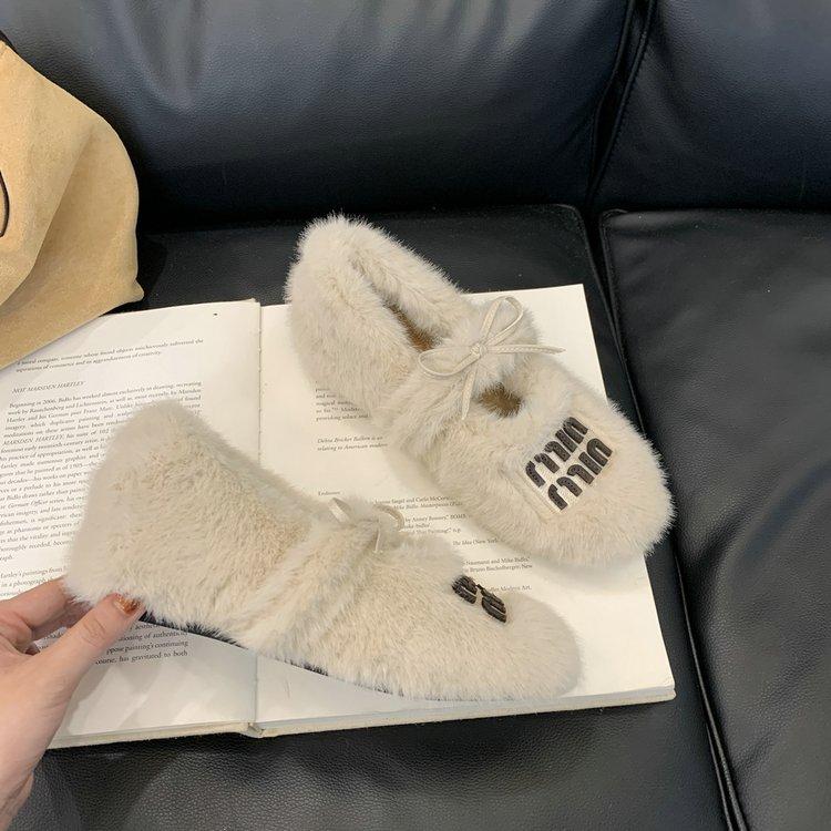 Inner height-increasing fluffy shoes female 2025 winter new outer wear high-end cotton shoes velvet warm fairy evening wind single shoes
