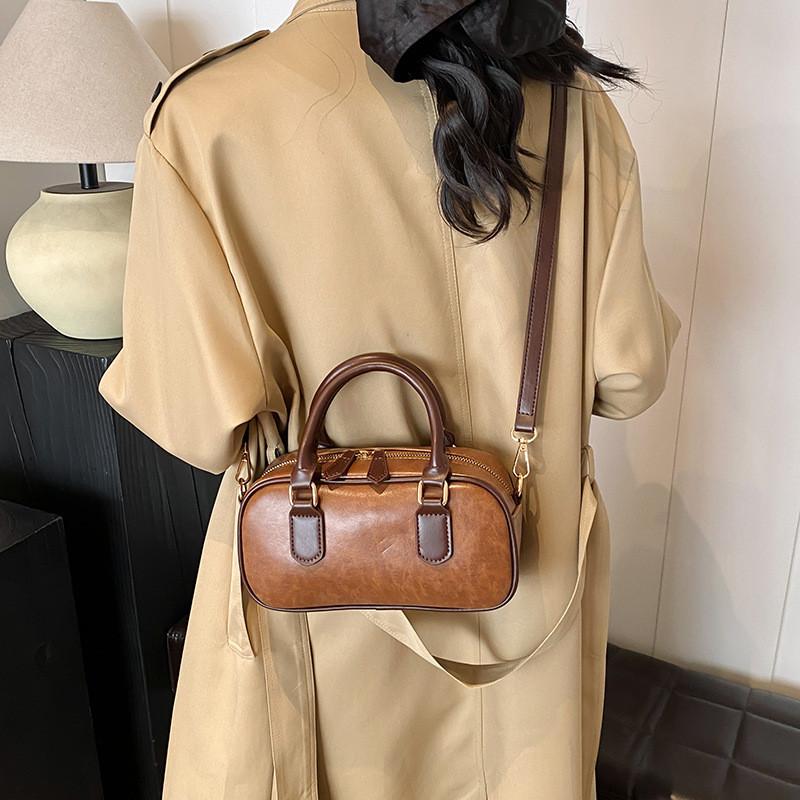 IELGY Ladies Messenger Bag Simple Shoulder Fashion Portable Small Square Bag
