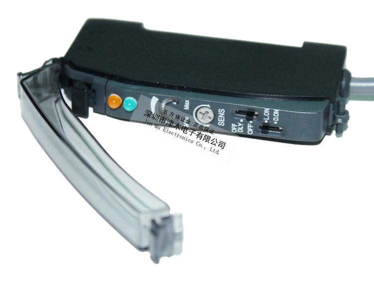 New Japanese OPTEX VRF-P PNP Optical Fiber Sensor Amplifier
