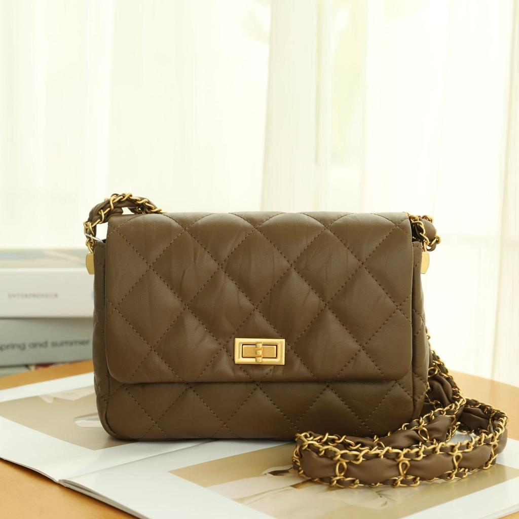 Chic Calfskin Mini Bag - Diamond Pattern Chain Crossbody