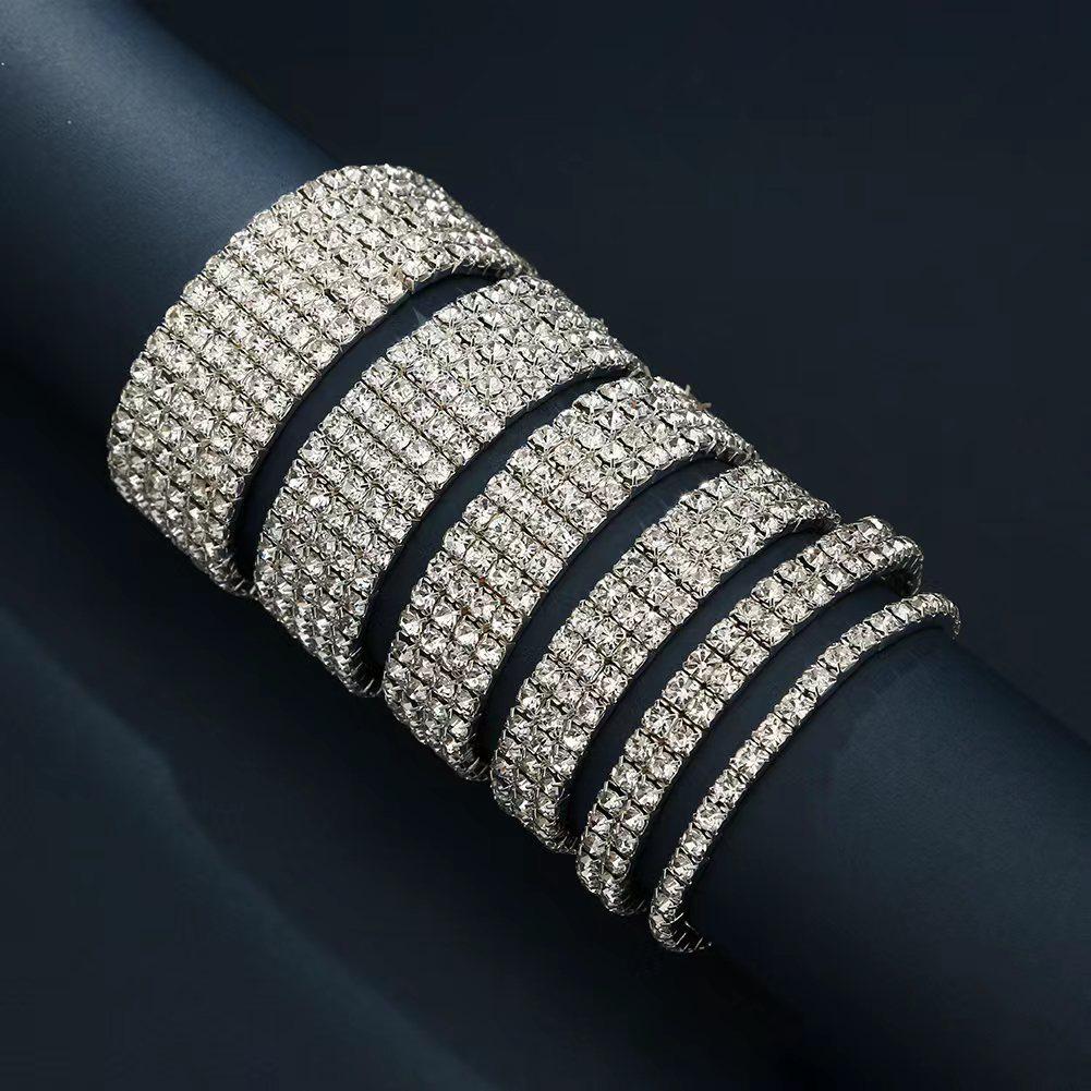 Versatile Rhinestone Bracelet: Elegant Bride's Elastic Bangle