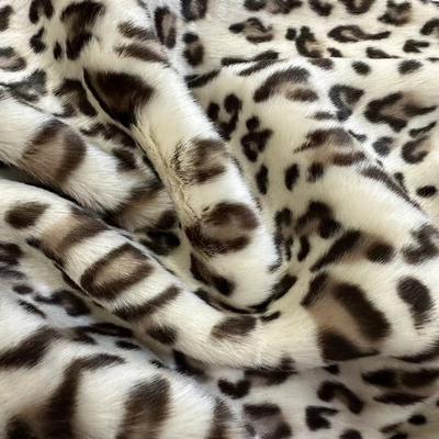 0.5/1/2 Yads 10mm Imitation Rabbit Leopard Plush Fabric Faux Fur for Sewing Winter Coats Decorative Cloth DIY Clothing Fabrics