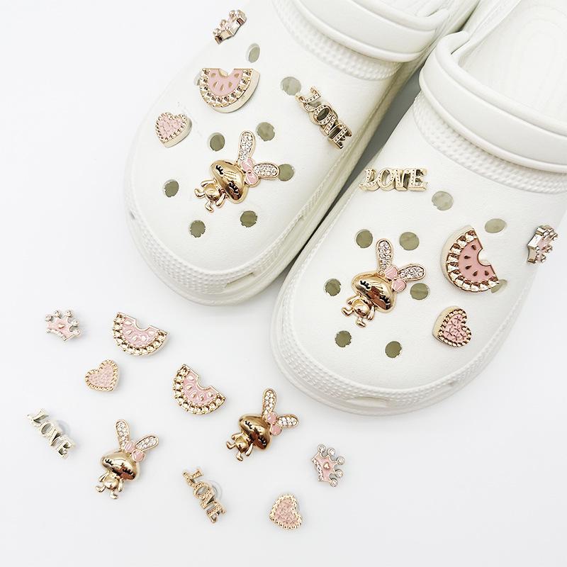 Cute Resin Starfish & Shell Croc Shoe Buckles with High-End Flower Accessories
