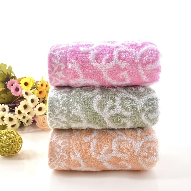 

6pcs Bamboo Fiber Absorbent Soft Square Towels-35.05x35.05 cm, Contemporary Floral Design,Quick-Dry&Durable for Kitchen&Bathroom