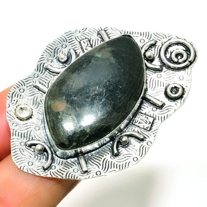 

Ювелирное кольцо ручной работы с драгоценным камнем Габбро 925 пробы, посеребренное, размер 6,5