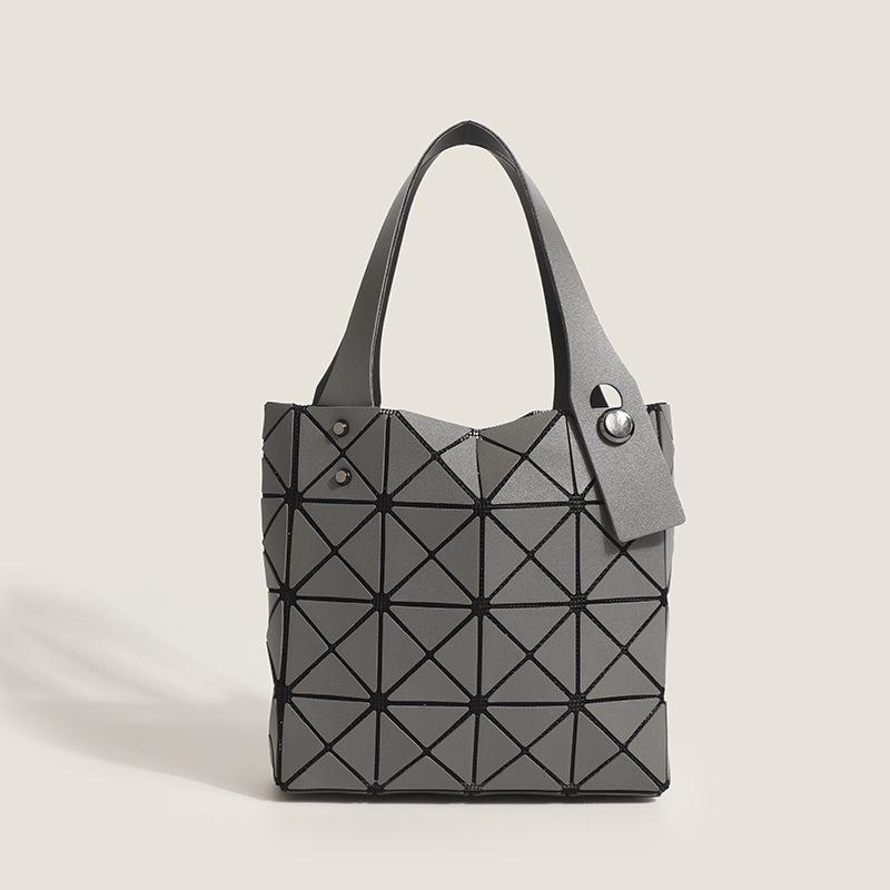 

2025 Шикарная мини-сумка-тоут с ромбовидным узором - Универсальная квадратная женская сумка с четырьмя отделениями серый