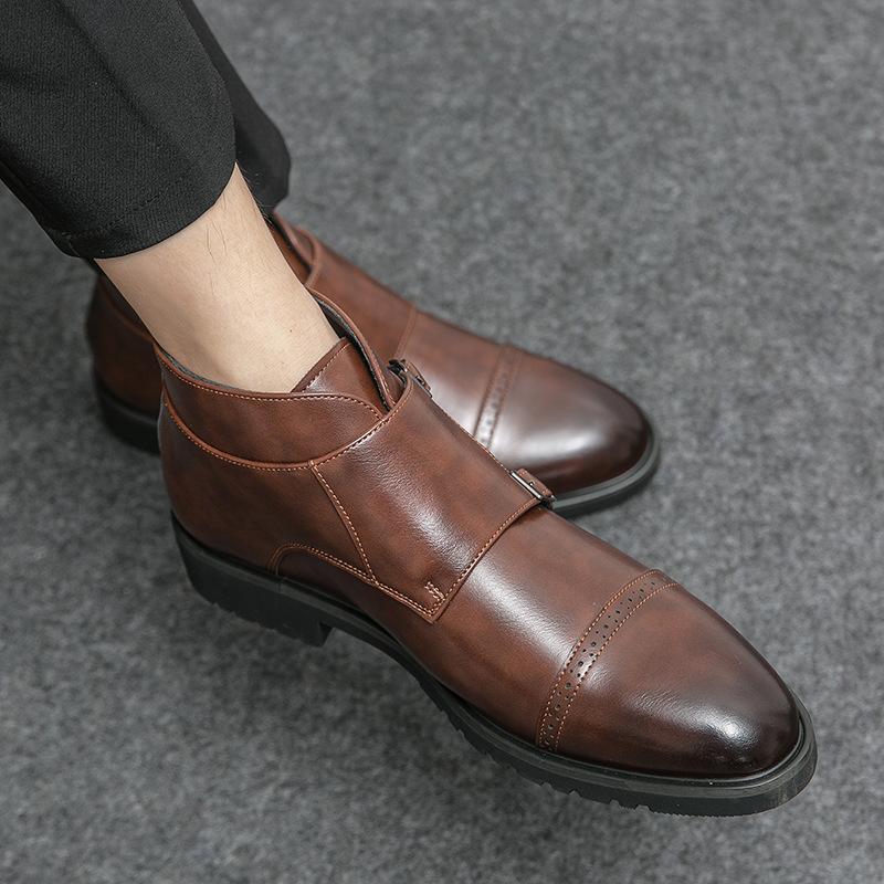 2024 Nuovi Stivali da Uomo alla Caviglia in Pelle Stile Britannico Punta Affusolata Stringati Stivaletto Uomo Scarpe Alte Taglie Forti 38-46