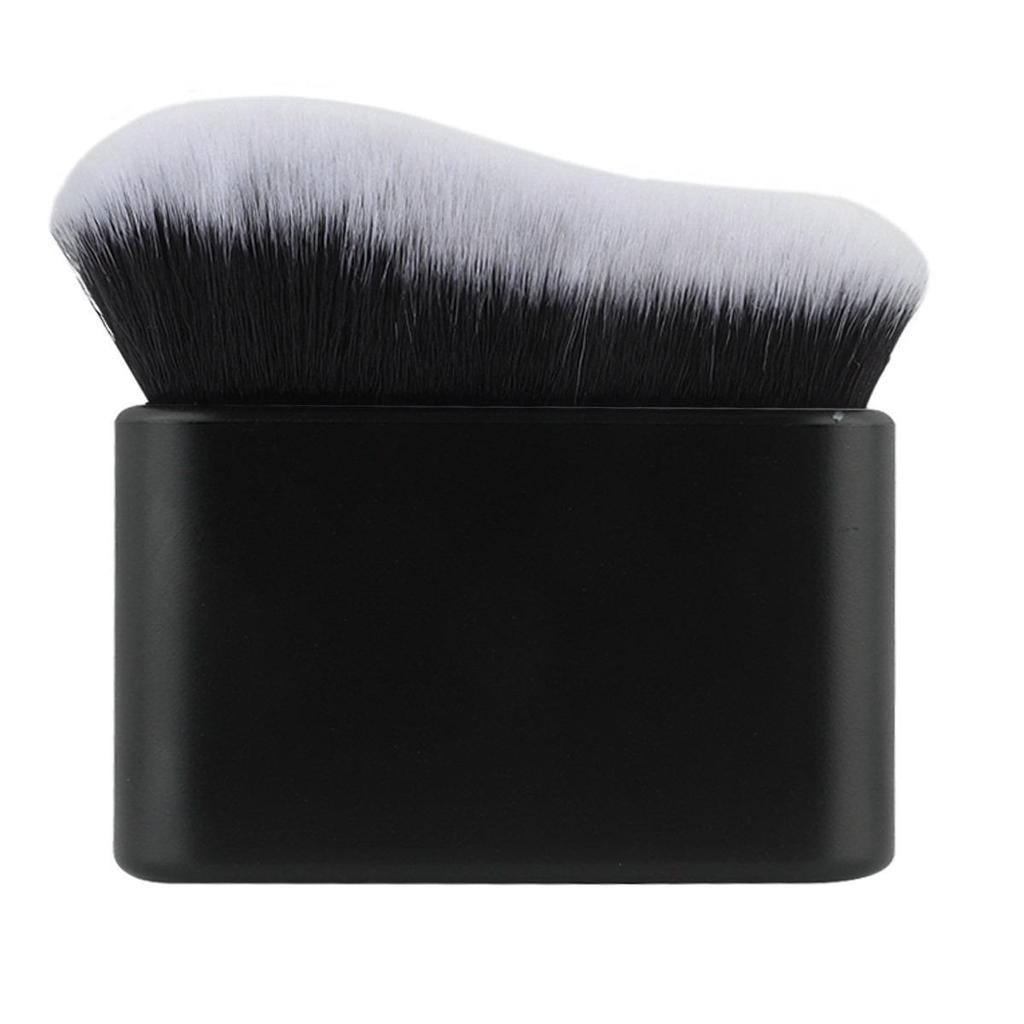 Soft Bristle Streak-Free Contour & Foundation Makeup Brush