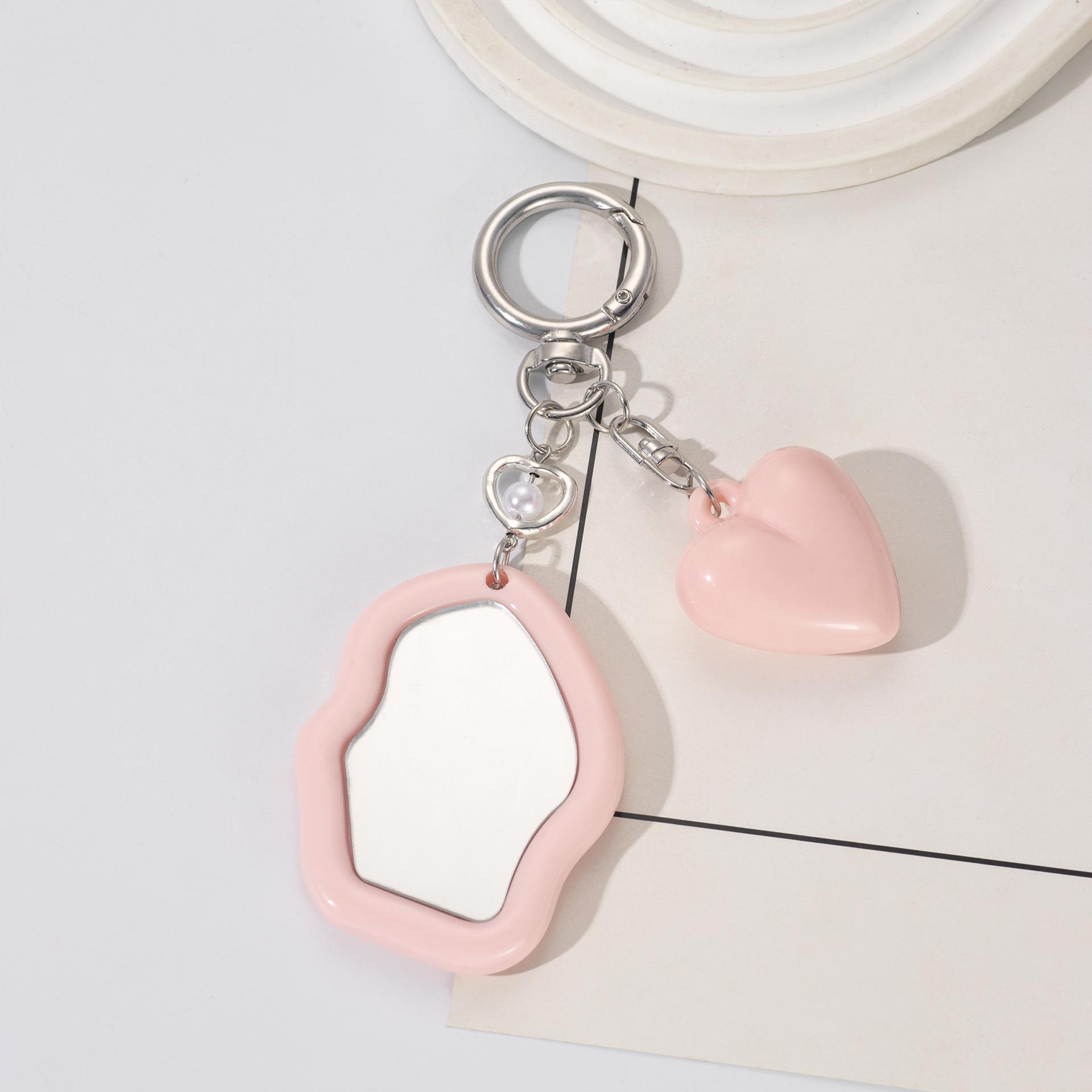 

Simple Red Keychain Mirror Sweet and Exquisite Temperament Car Keychain Headset Backpack Mobile Phone Decorative Zircon Gift