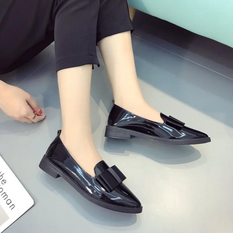 Little Leather Shoes for Women, Spring 2025 New Style Butterfly Knot Lacquered Leather College Style Student Casual Shoes