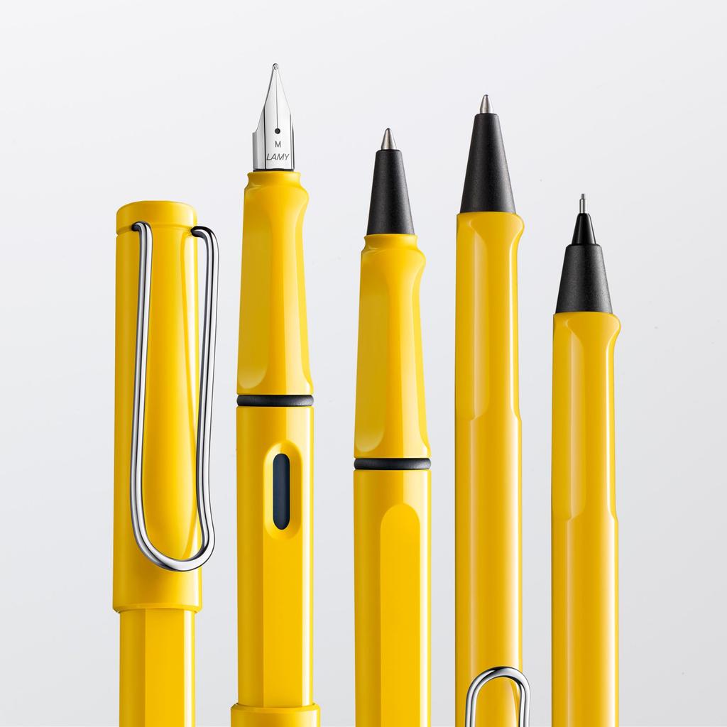 Lamy L18-EF Safari Yellow Fountain Pen with EF (Extra Fine) Nib, Dual-Use, Converter Sold Separately, Officially Imported