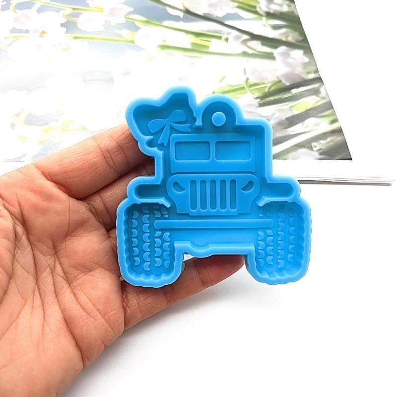 Shiny Glossy Cartoon Car School Bus Ornament Silicone Epoxy Resin Mold DIY Keychain Pendant for Anniversary Gift