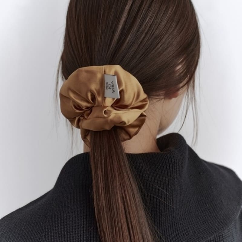 VILLA DE SILK High Density 100% Silk Scrunchie ( Light Khaki/ Camel / Vintage Blue )