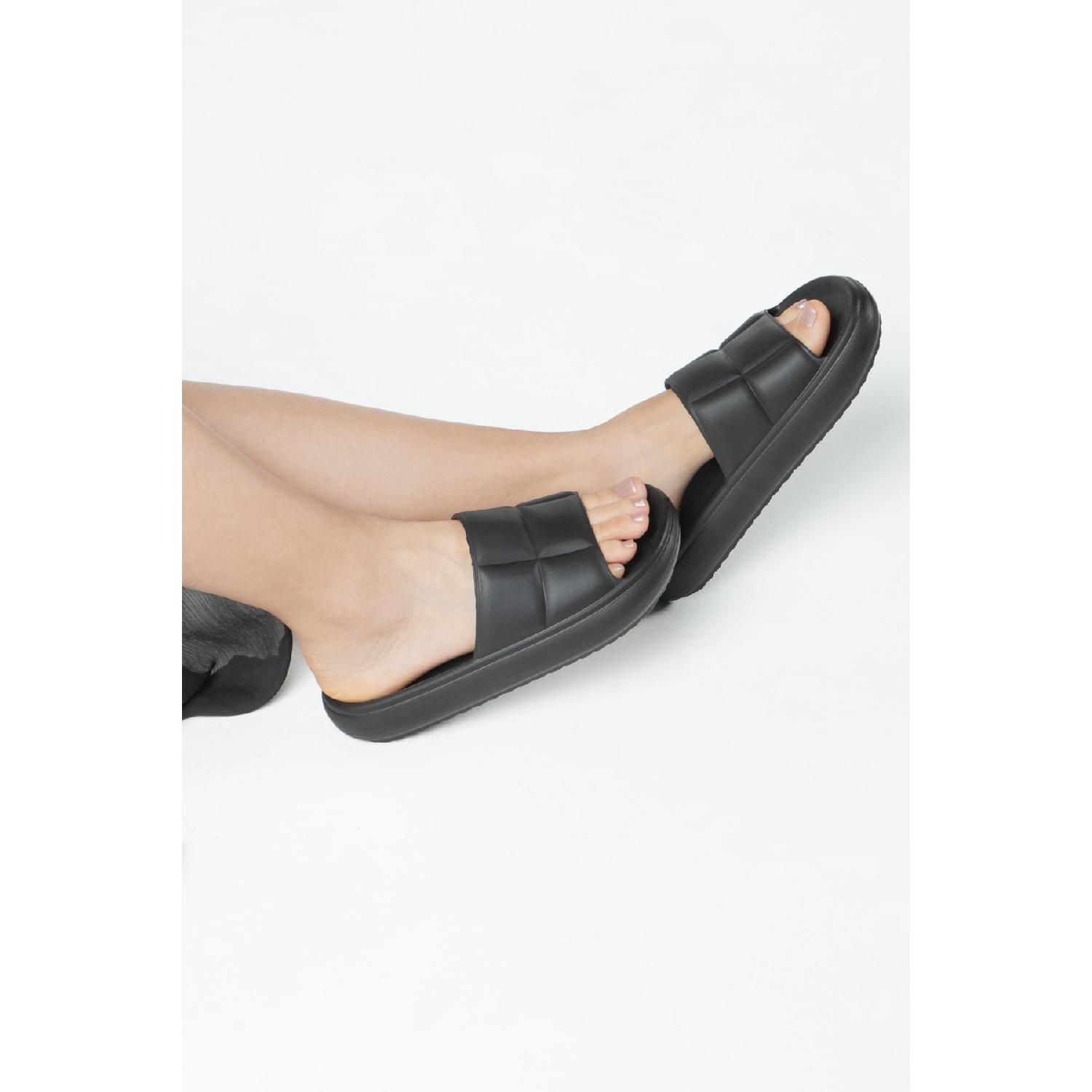 

Soelite Hm Модель Мягкая Основа Унисекс Горка Сад Пляж Бассейн Море Лето Лето Повседневные Тапочки 39