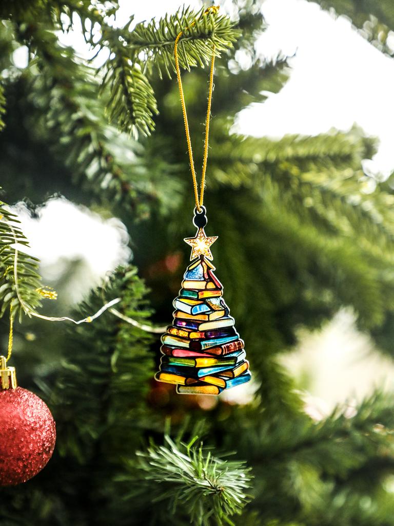 Christmas Tree Shaped Hanging Ornament, Colorful Stacked Books Design with Star Topper, Festive Gift for Book Lovers & Xmas Tree