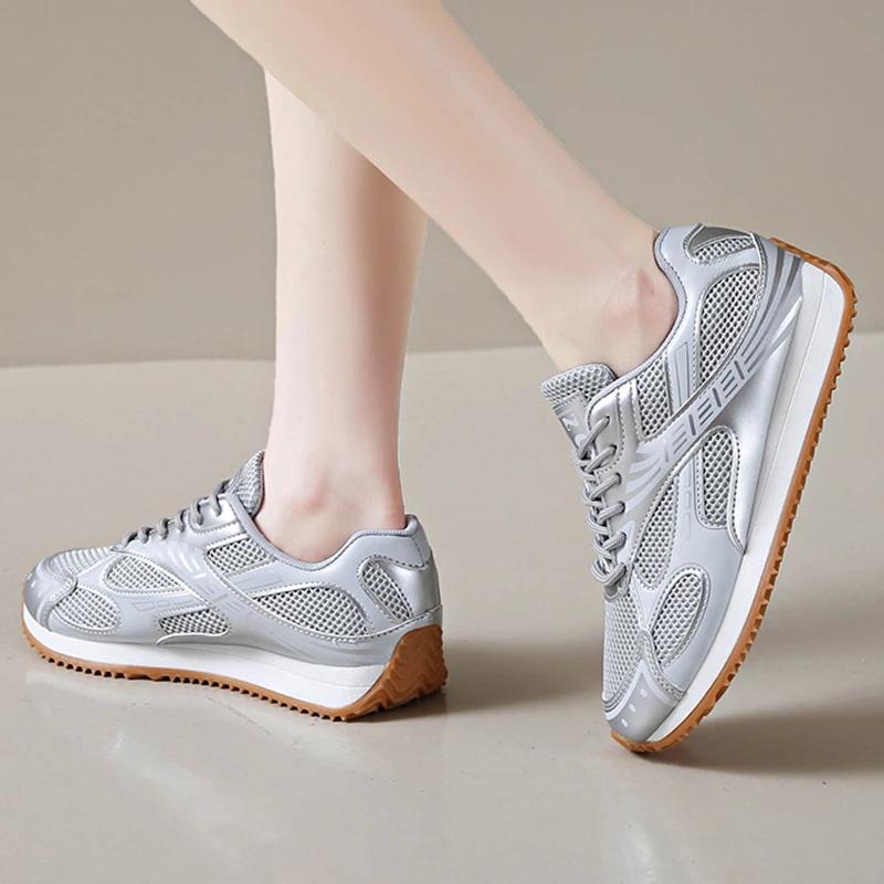 Fashion Women's Sneakers Fashion Breathable Mesh Women Shoes Sliver Thick Bottom Sneakers Vulcanized Shoes Comfy Lace Up Tennis Shoes