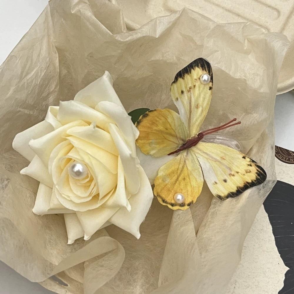 

Plastic Flower Hair Clip Butterfly Side Clip Chic Hair Claw Parties J