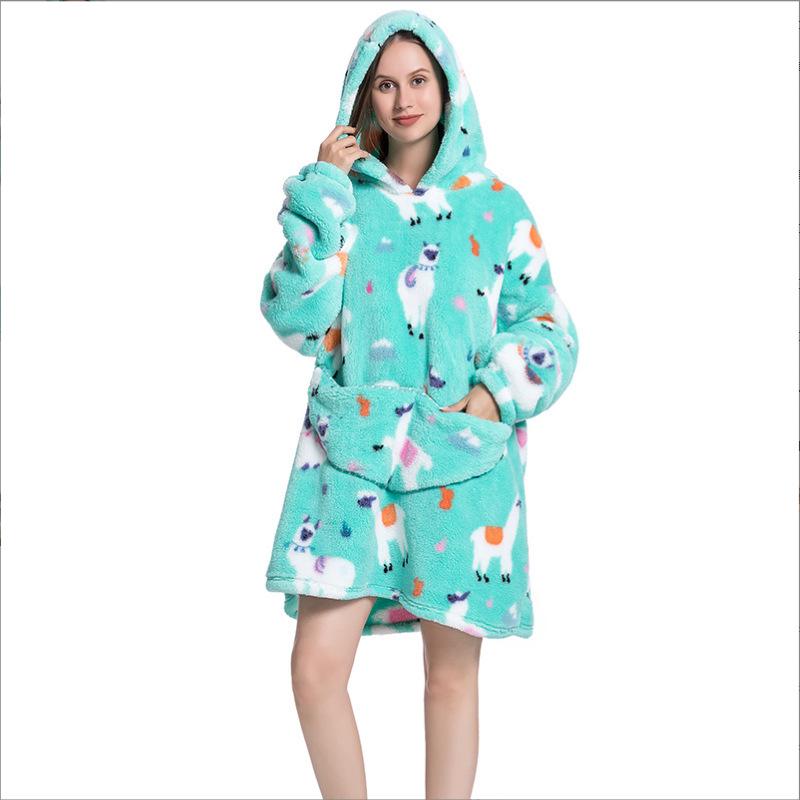 Cozy Autumn/Winter Pumpkin Blanket Sweatshirt: Thick Cotton Velvet Bathrobe for Indoor and Outdoor Warmth