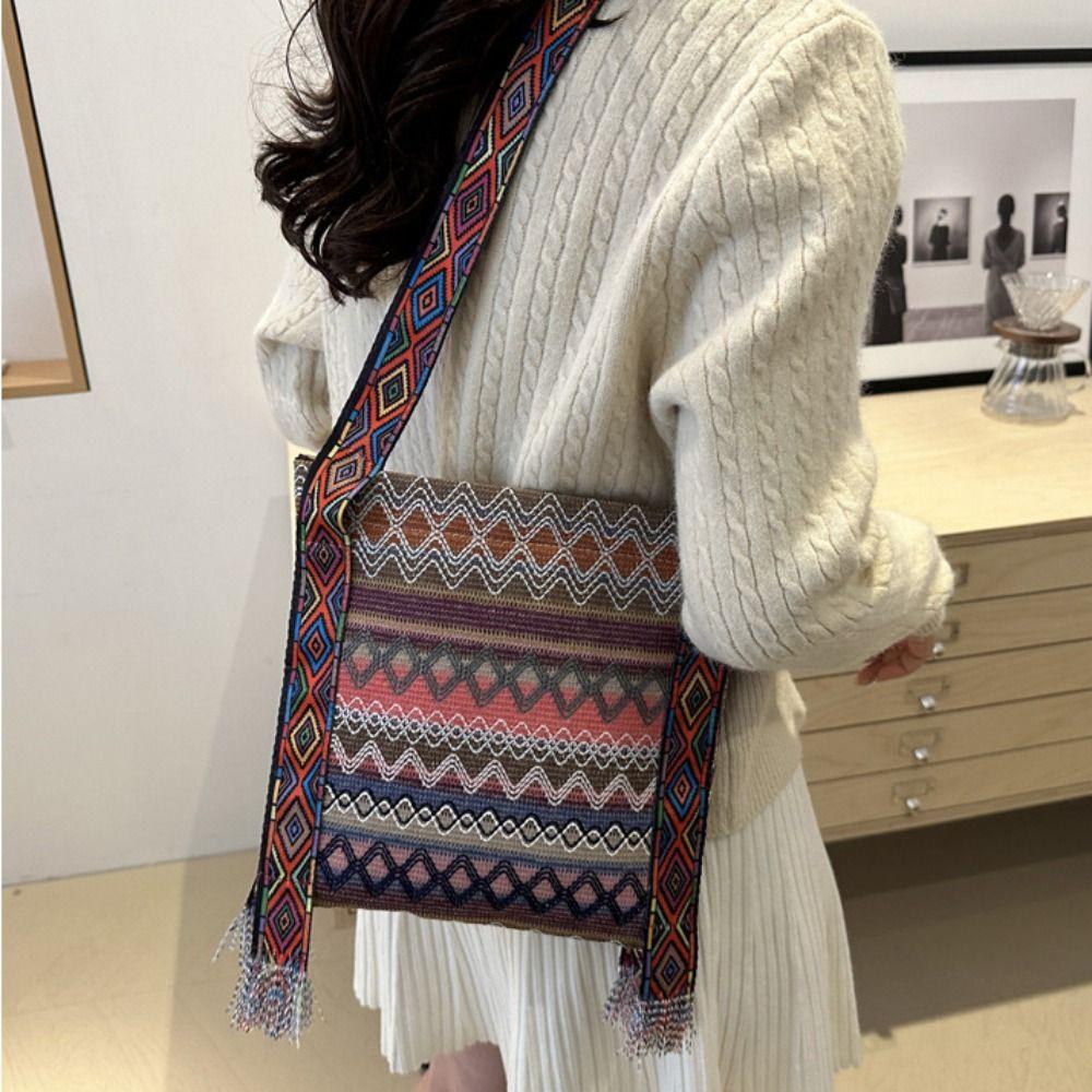 

Large Capacity Ethnic Style Crossbody Bags Woven Bag Bohemian Shoulder Bag Women Style A