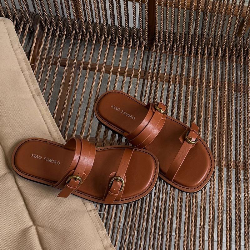 Soft leather version~ French gold buckle flat Roman sandals women's high-end skirt casual cool slippers summer wear