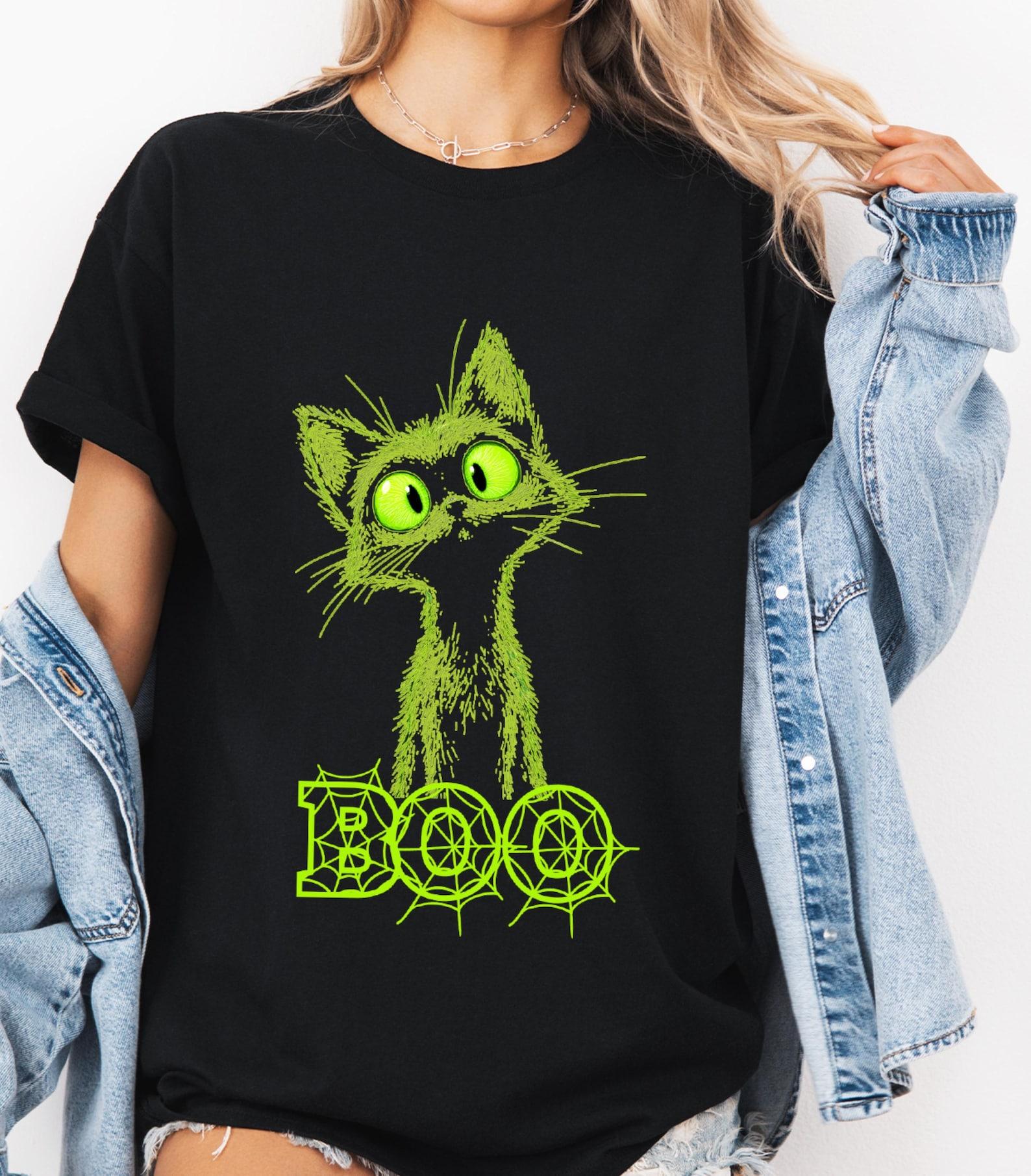 Halloween Cat T-Shirt: Spooky Graphic Tee - Boo Kitty L