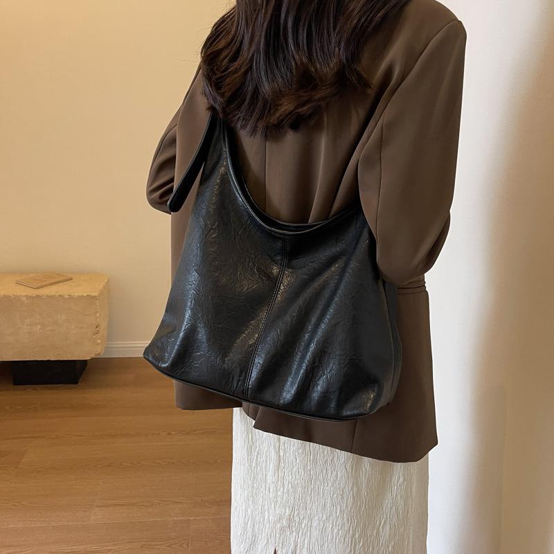 2025 Korean Bag New Commuter High-end Tote Big Bag Women's Simple Versatile Soft Leather Shoulder Bag Large Capacity