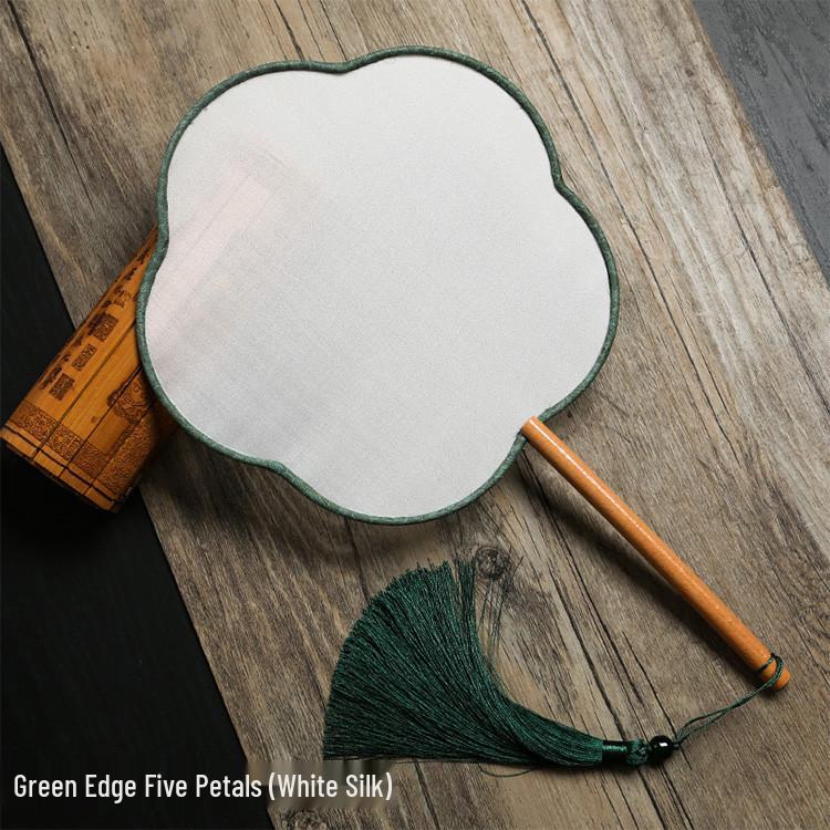 Vintage Silk Hand-Painted Gongbi Fan - Classic Chinese Round Palace Design