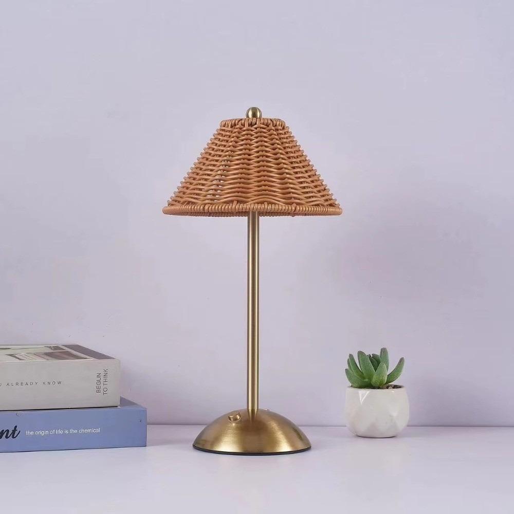 

Touch Sensor LED Rattan Desk Lamp Wireless Design Adjustable Brightness Boho Rattan Table Lamp Energy Saving Eye Care коричневий