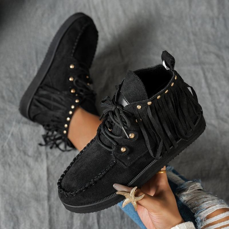 Módní nové ploché boty s krátkým svrškem a třásněmi a ležérní dámské boty plus size