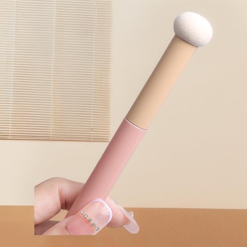 

Кисть для макияжа «Грибная головка»: Консилер без впитывания и аппликатор для губ