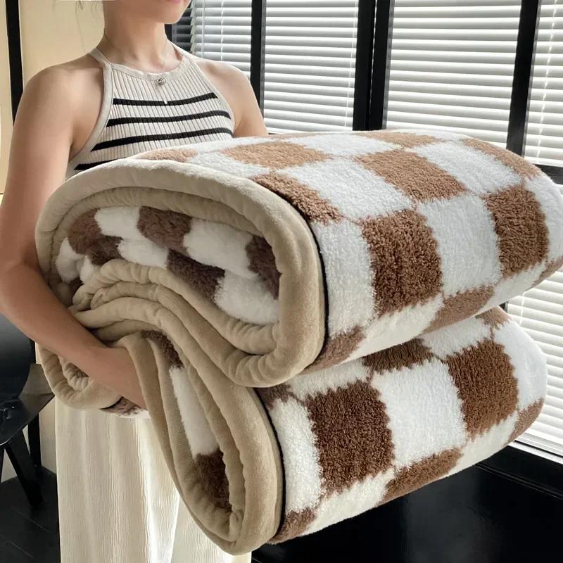 Winter Thick A Grade Plaid Coral Fleece Soft Warm Thick Bed Blankets Plush Sofa Blanket Bedding Sheet Home Office Supplies