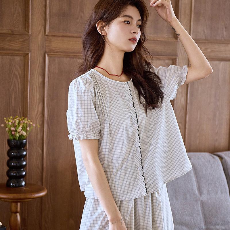 Summer Literary and Artistic Small Clear Plaid Short-sleeved Shirt Women + Medium and Long Skirt Two-piece Set