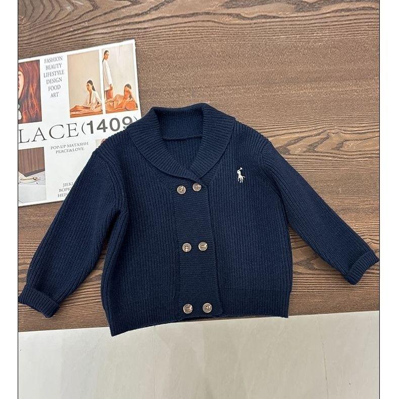 

Мальчиковый трикотажный кардиган свитер в корейском стиле ретро с лацканами на двубортной застежке, осень 2024 120 темно-синий