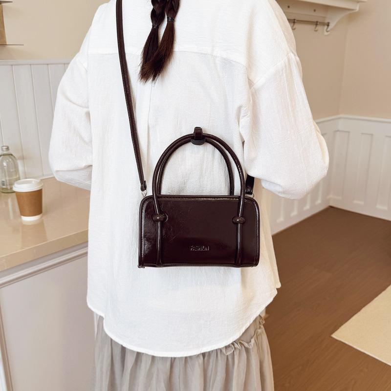 Fashion Trend Handbag Women's New Trend Simple Versatile Small Square Bag Casual Shoulder Bag